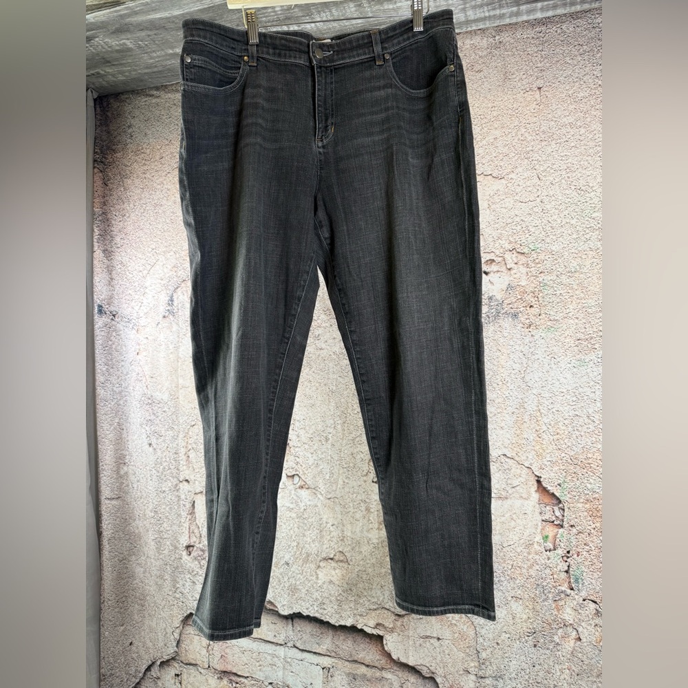 Eileen Fisher Dark Gray Straight Leg Jeans waist is 36”   Mn146